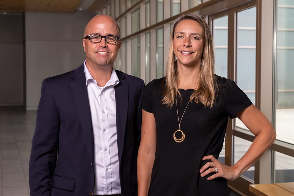 image of two tobacco researchers in hallway